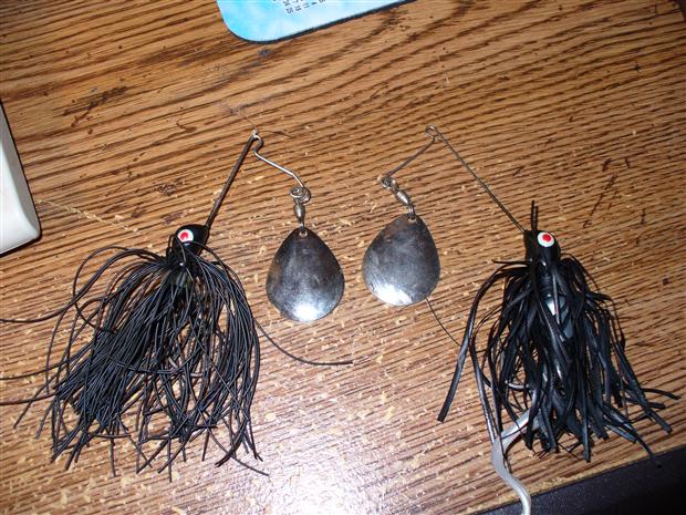 Short Armed Spinnerbaits