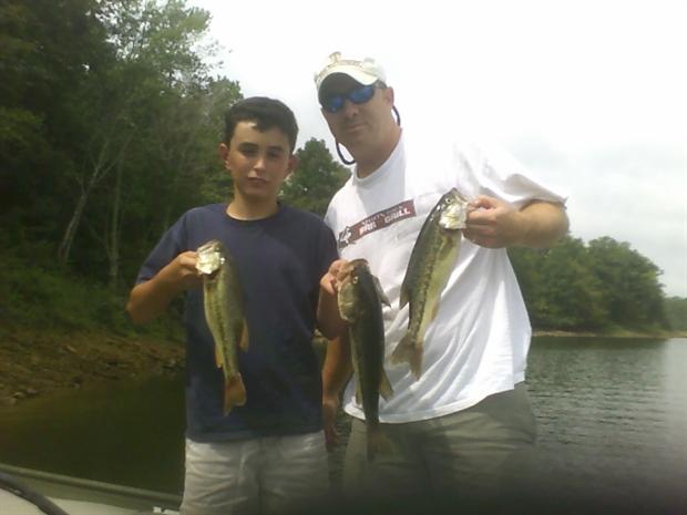 me and my cusin fishin